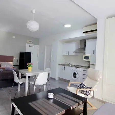 Apartment Lightbooking Estadio Cadiz *