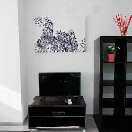 Lightbooking Estadio Cadiz Apartment